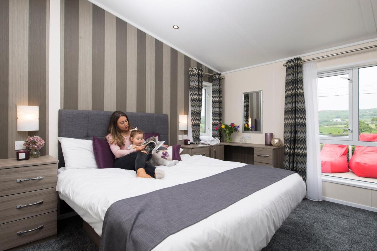 Tan Rallt Holiday Park&Spa Abergele Bagian luar foto