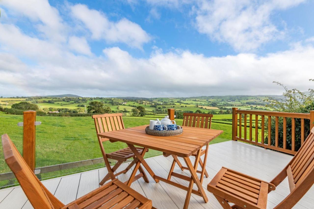 Tan Rallt Holiday Park&Spa Abergele Bagian luar foto
