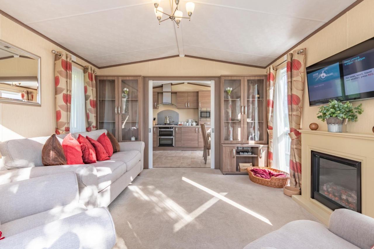 Tan Rallt Holiday Park&Spa Abergele Bagian luar foto