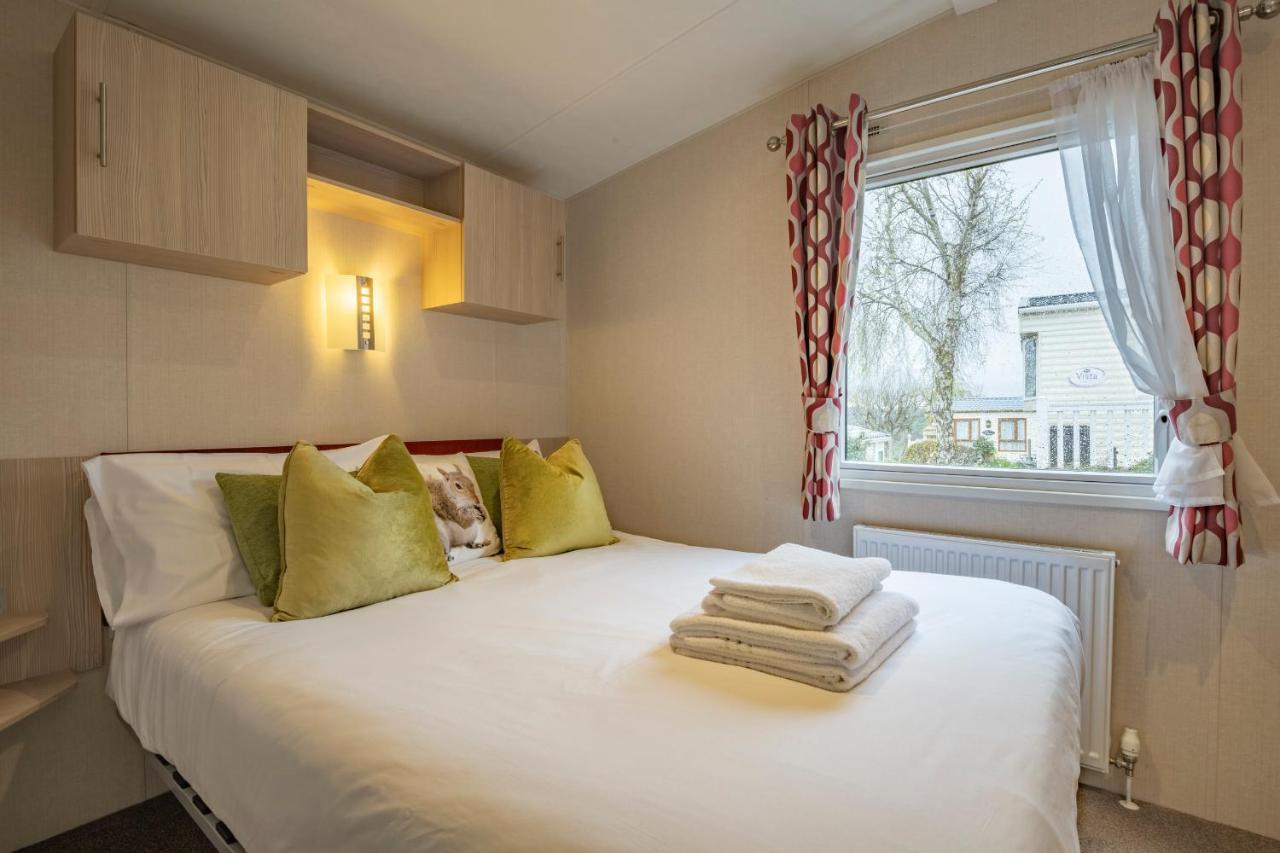 Tan Rallt Holiday Park&Spa Abergele Bagian luar foto