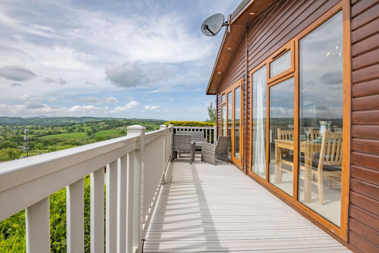 Tan Rallt Holiday Park&Spa Abergele Bagian luar foto